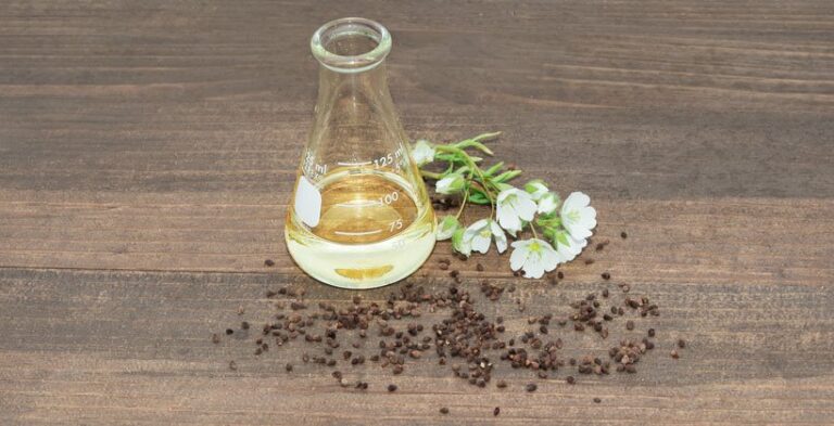 Meadowfoam Seed Oil: A Natural Wonder for Skin and Hair